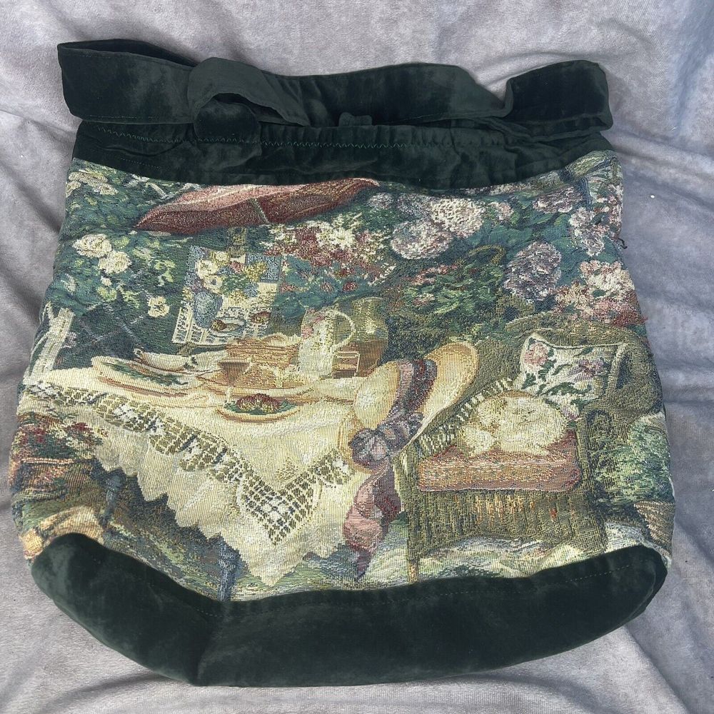 Nice Vintage Handmade Floral Flower Garden Cat Tapestry Carpet Bag Purse
